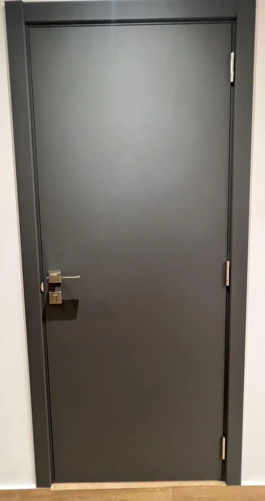 Ușă interior Blank Graphite – complet echipată, cu toc reglabil