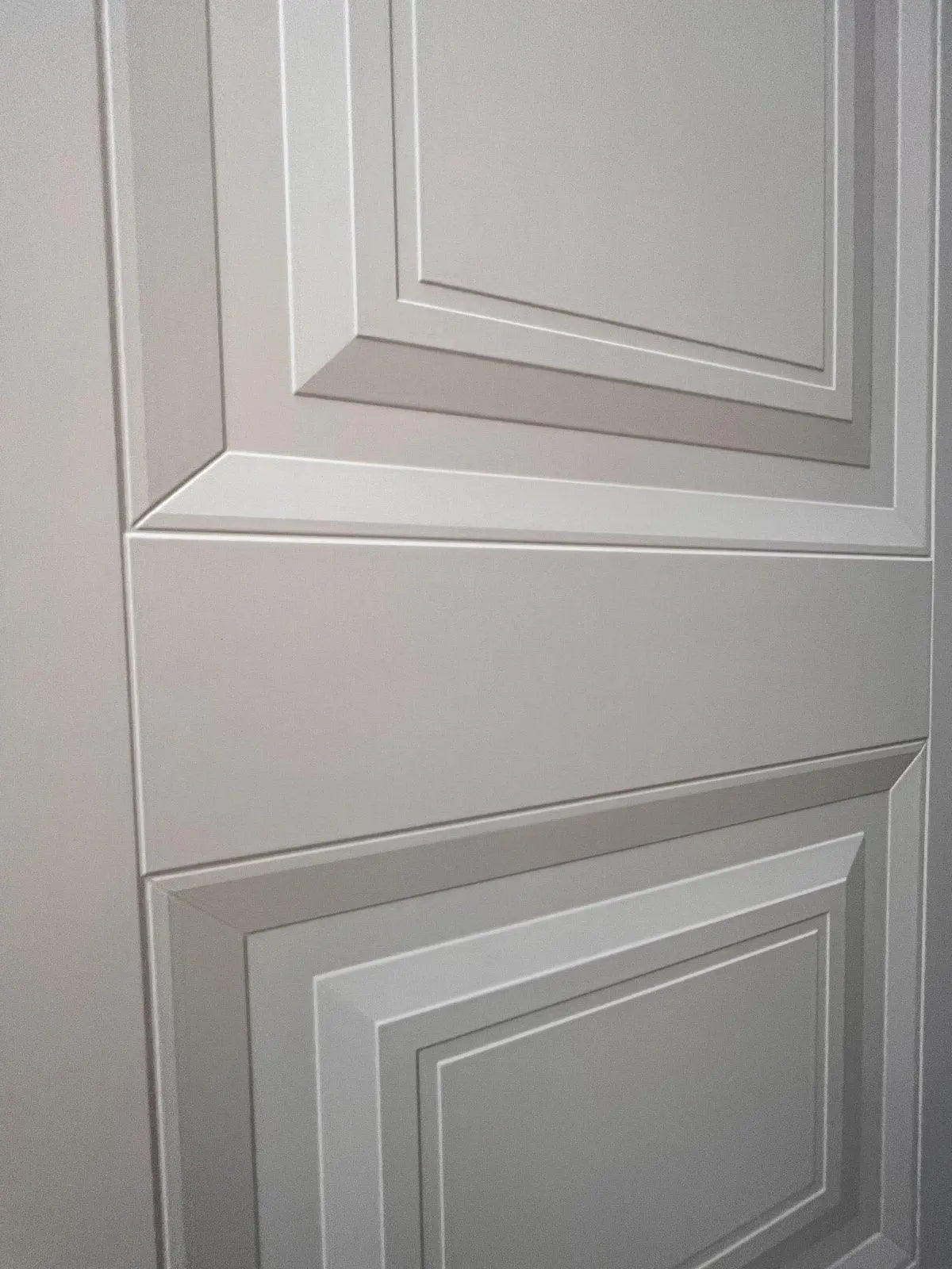 Ușă de interior Smart 2 Magnolia cu toc reglabil – design elegant, complet echipată, livrare rapidă