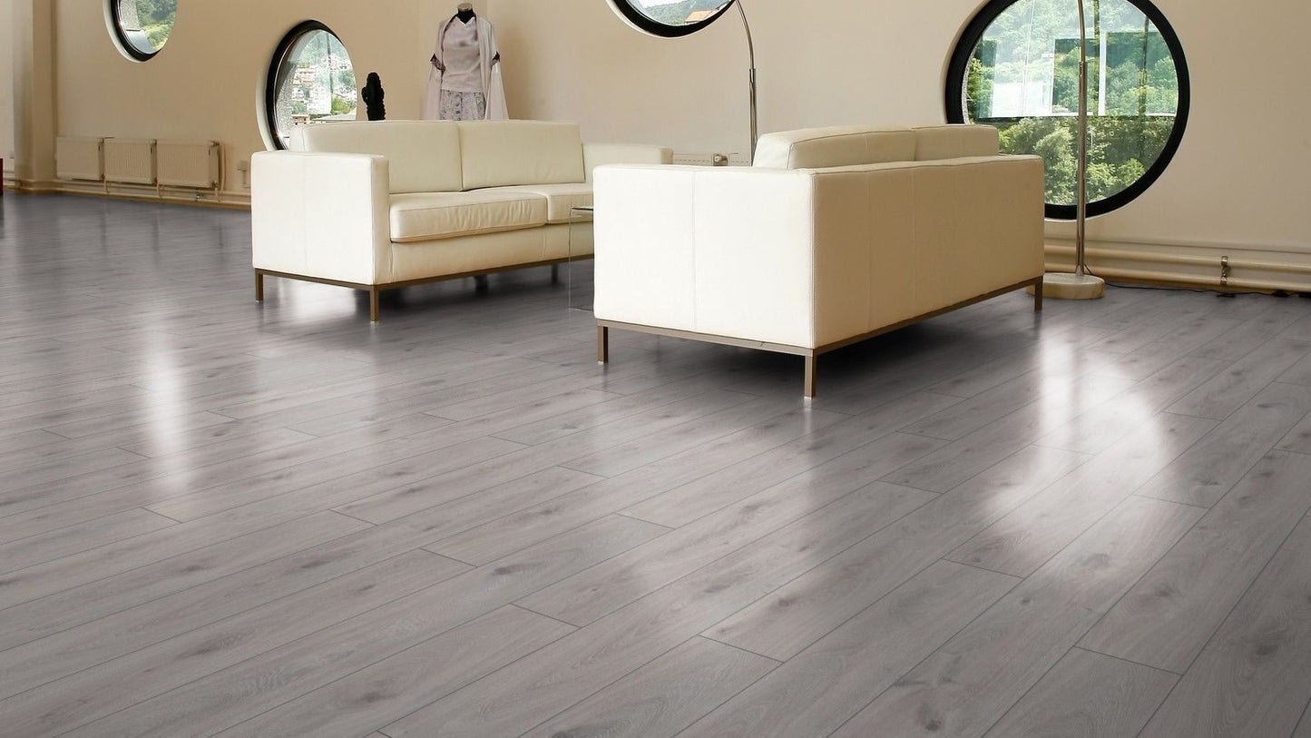 Parchet laminat Stejar Prestige Alb Amazone 3239 10/33, Kronotex