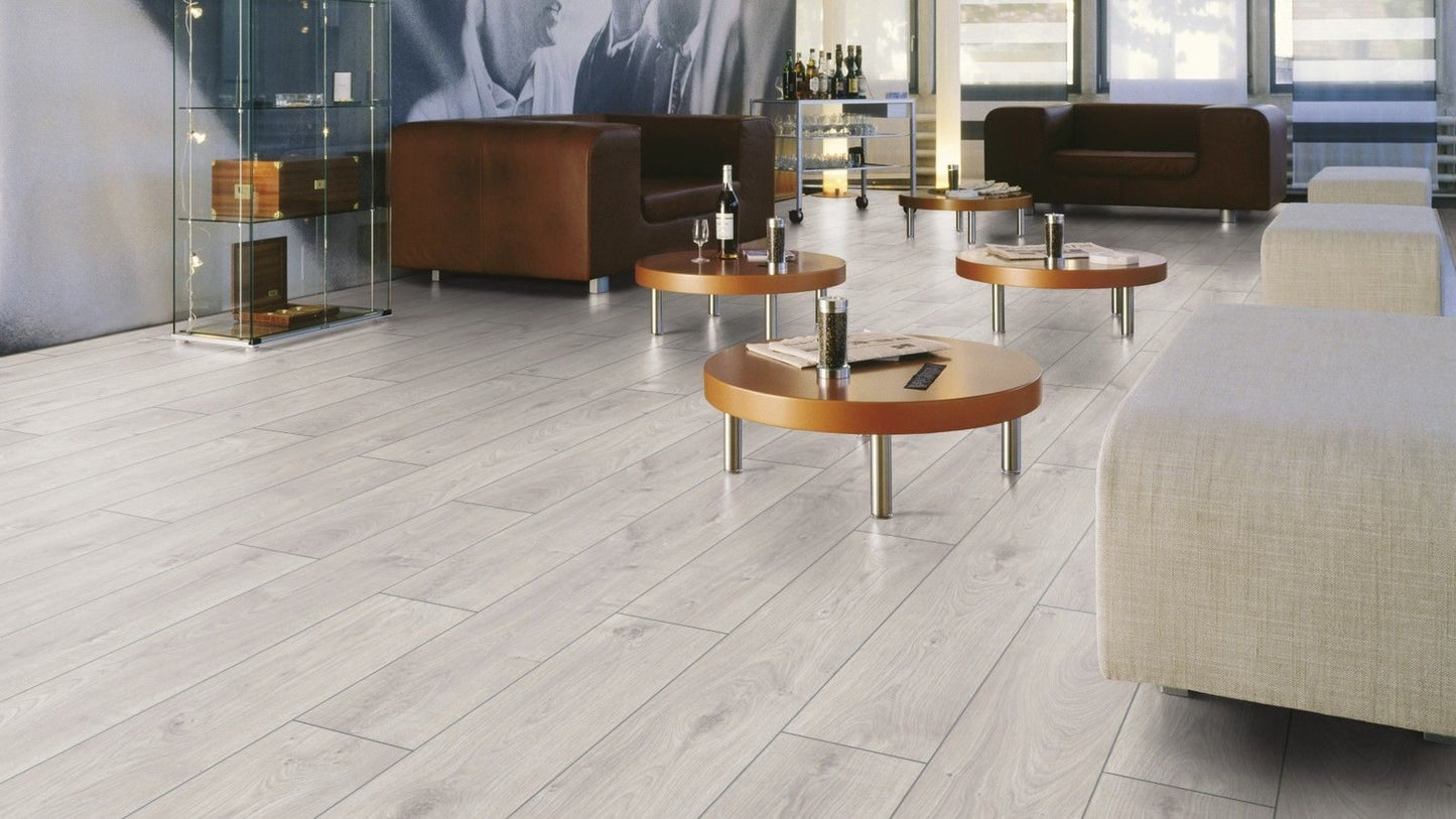 Parchet laminat Stejar Atlas Alb Exquisit D3223 8/32, Kronotex