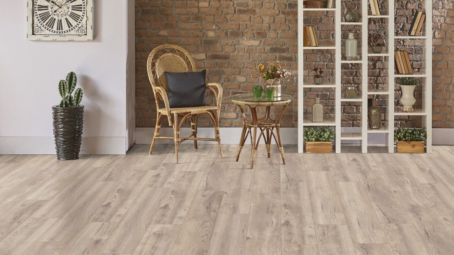 Parchet laminat Stejar Petterson Exquisit D4763 8/32, Kronotex