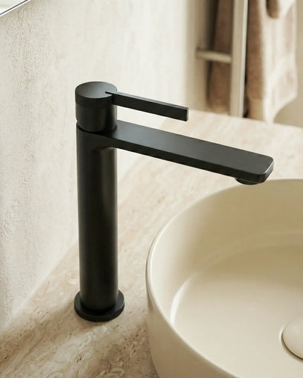 Baterie lavoar – Colecția Rical – Înaltă – Negru mat