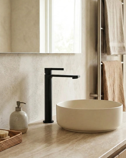 Baterie lavoar – Colecția Rical – Înaltă – Negru mat