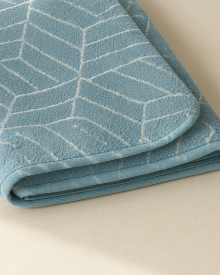 Covoras baie, SANITARY, imitatie casmir, 40x60 cm, albastru cu model geometric, Dreptunghiular