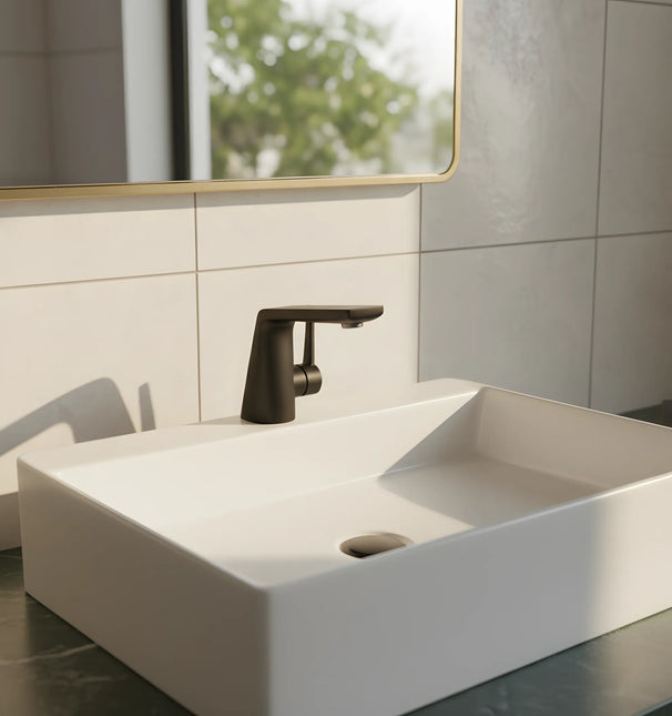 Baterie lavoar modernă – alamă solidă, finisaj negru mat