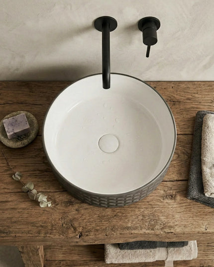Lavoar rotund ceramic A787-CBKW-MRS – exterior negru texturat, interior alb lucios