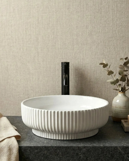 Lavoar ceramic rotund A746 – alb lucios, exterior texturat