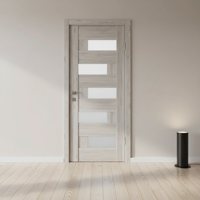 Ușă interior Rino 16 Shalet Oak – complet echipată, cu sticlă verticală și toc reglabil