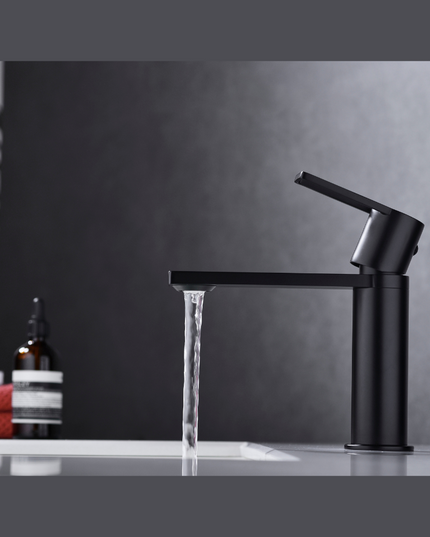 Baterie lavoar Essential, design modern, Negru, 5001-1