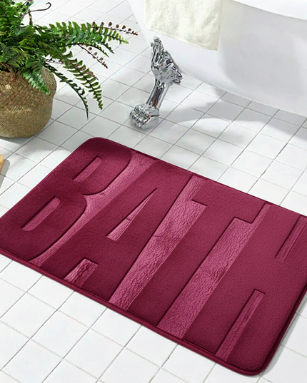 Covoraș baie cu inscripție BATH, antiderapant TRP, 45×75 cm, Burgundy