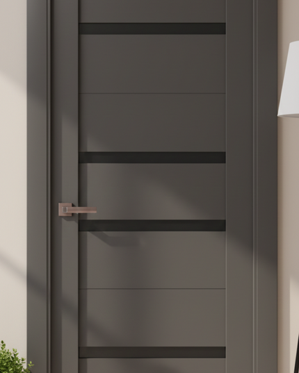 Ușă de interior ML-57 cu 4 inserții de sticlă și design modern