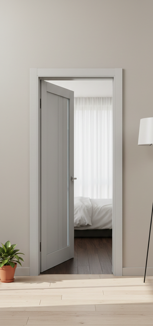 Ușă de interior ML-611 cu riflaj vertical și sticlă – stil premium