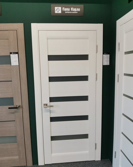 Ușă interior ML-02 – design modern cu inserții de sticlă satinată / Millenium - Carlo Porte