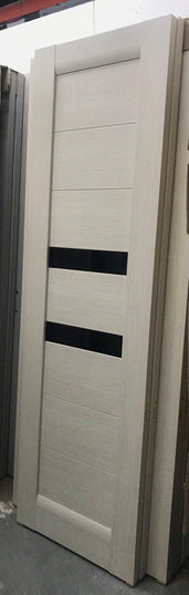 Ușă interior ML-53 – Modernă, cu inserții elegante din sticlă satinată / Millenium - Carlo Porte