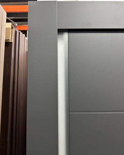 Ușă de interior ML-613 cu linii orizontale și geam satin – model urban / Millenium - Carlo Porte