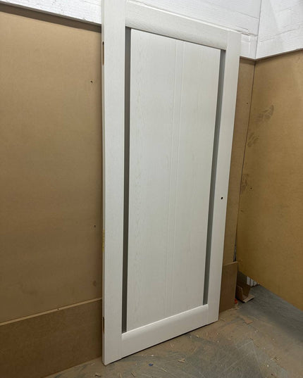 Ușă de interior ML-621 cu geam dublu lateral și riflaj vertical / Millenium - Carlo Porte