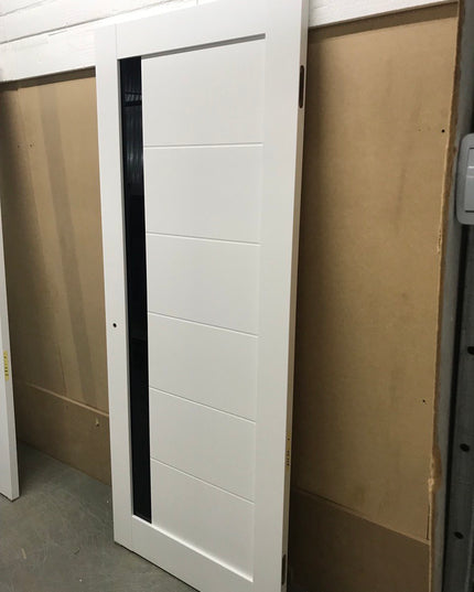 Ușă interior Millenium ML-643 – Design modern cu fereastră laterală elegantă / Millenium - Carlo Porte