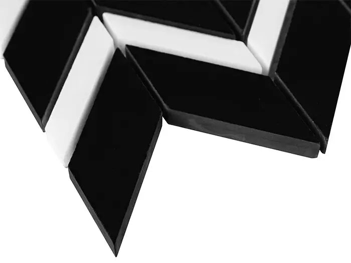 Mozaic Pure Black Chevron mix 30,5×30,5