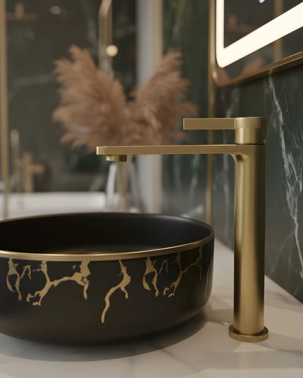 Baterie lavoar cu mâner rotund texturat vertical – finisaj auriu periat