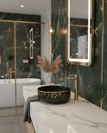 Baterie lavoar cu mâner rotund texturat vertical – finisaj auriu periat