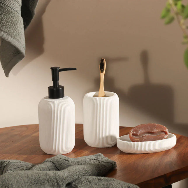 Set 3 piese accesorii de baie alb dungat