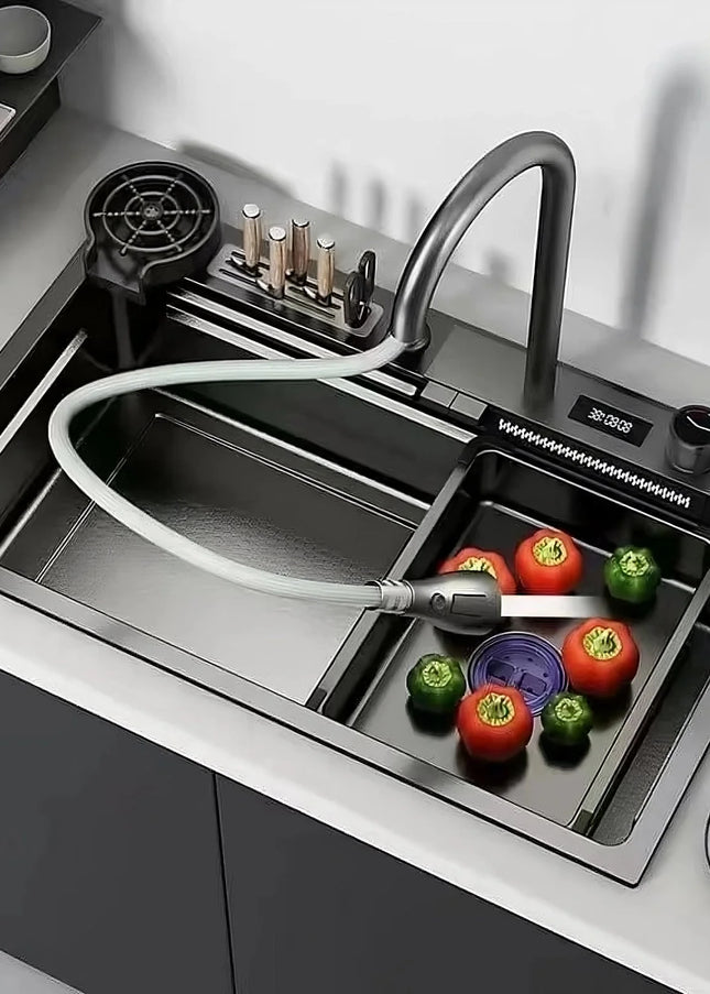 Chiuvetă Bucătărie Multifuncțională 7546HMSF – Gri Gun Metal, Cu Tocător, Dozator și Afișaj Digital