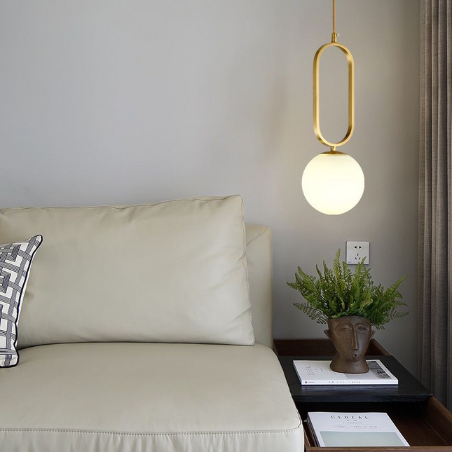 Lustra Nordic Luxury Glob Alb MX152/1 – Eleganță și Stil într-un Design Modern