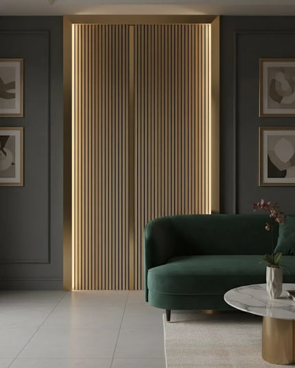 Panou riflaj decorativ Oak Line 001 – stejar deschis cu fundal negru