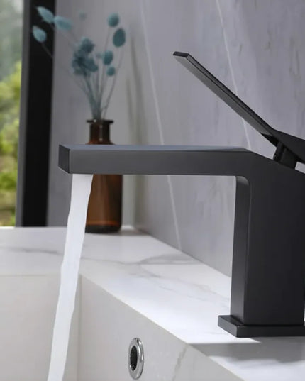 Baterie lavoar geometrica inox premium, finisaj negru mat