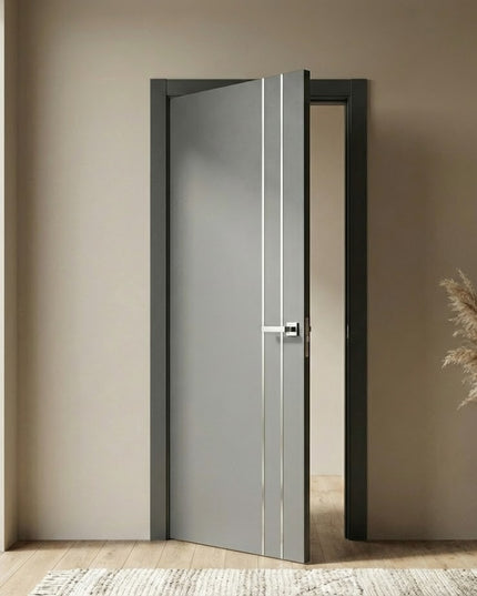 Ușă de interior PL-24 – eleganță modernă cu inserții verticale din aluminiu