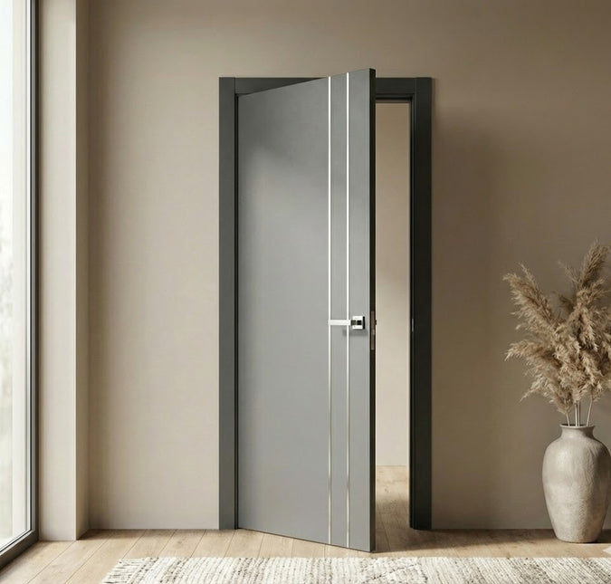 Ușă de interior PL-24 – eleganță modernă cu inserții verticale din aluminiu