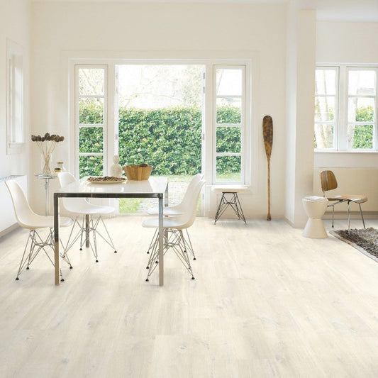 Parchet laminat Stejar Charlotte Alb CR3178 7/32 AC4, Quick Step