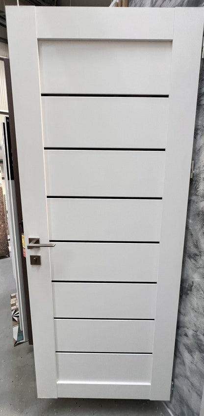 Ușă de interior Deco 10 White silk mat, cu sticlă neagră